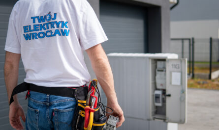 Przeglądy elektryczne – dlaczego są niezbędne dla bezpieczeństwa budynków