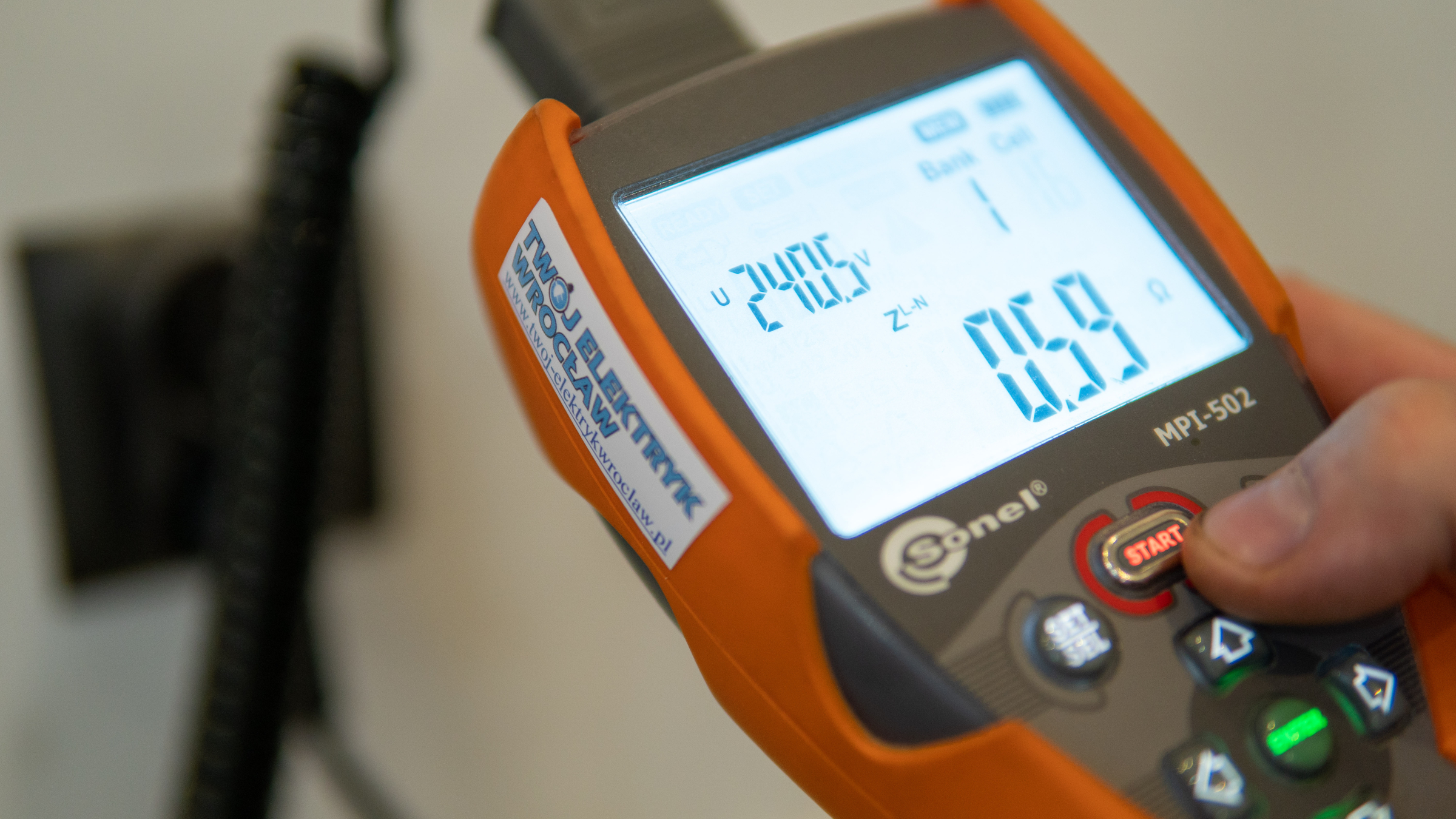 miernik do przeglądów instalacji elektrycznych